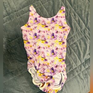 Reversible gymnastics leotard